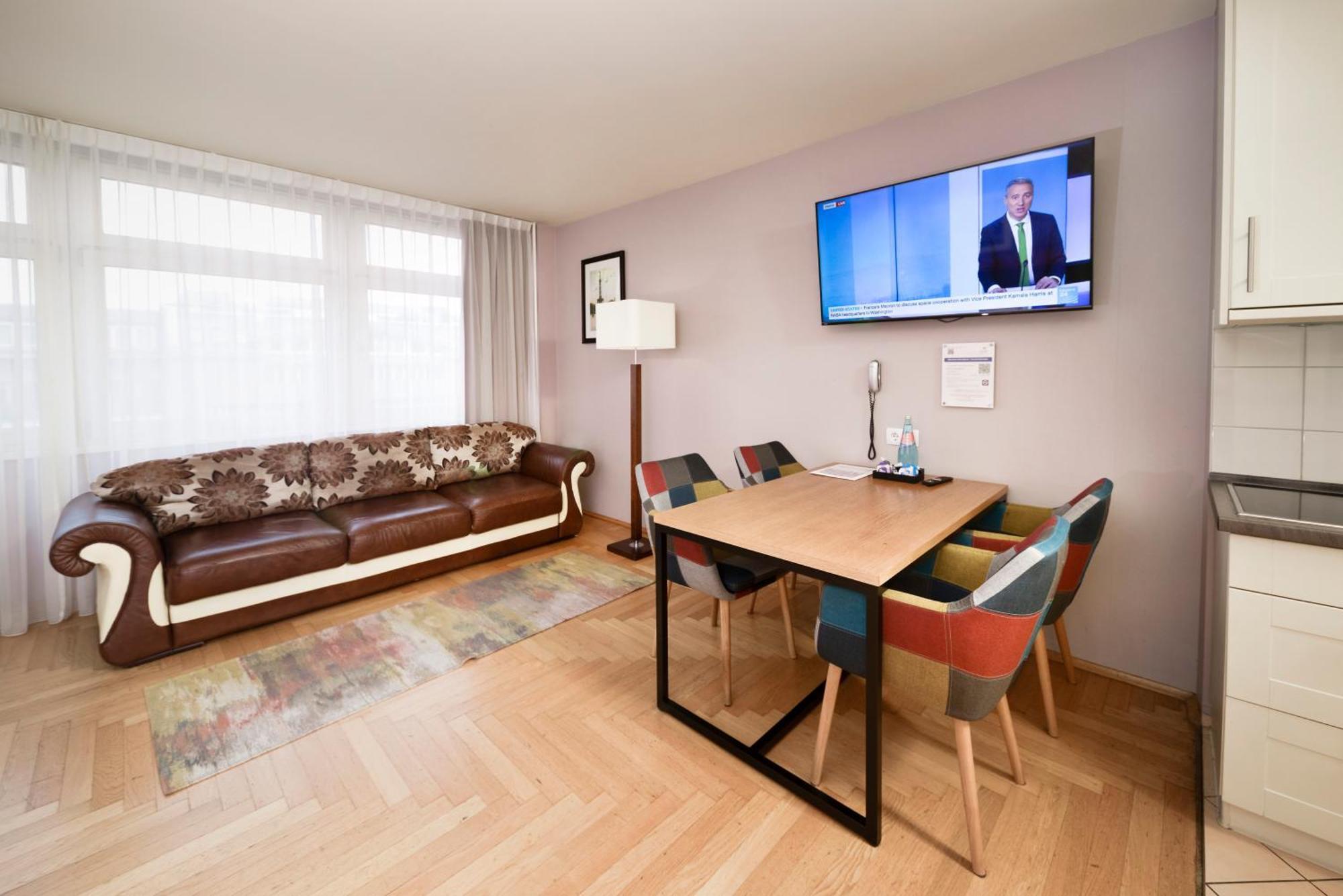 Amc Apartments - Ku'Damm - Berlin — Photos 3